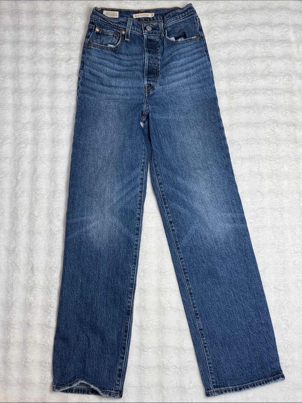 Levi’s Premium Ribcage Straight Ankle Denim Jeans Size 26